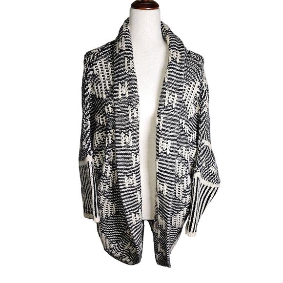 Taylor & Sage Black & White Pattern Textured Split Back Cardigan Sweater Large - Picture 1 of 9